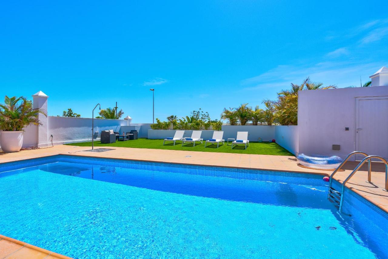 Espectacular Villa Aurora By Paramount Holidays Пуерто де Сантяго Екстериор снимка
