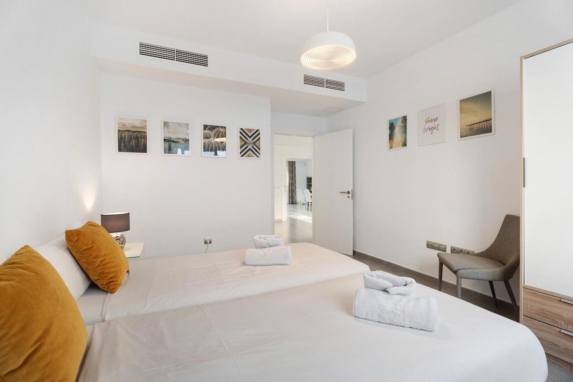 Espectacular Villa Aurora By Paramount Holidays Пуерто де Сантяго Екстериор снимка