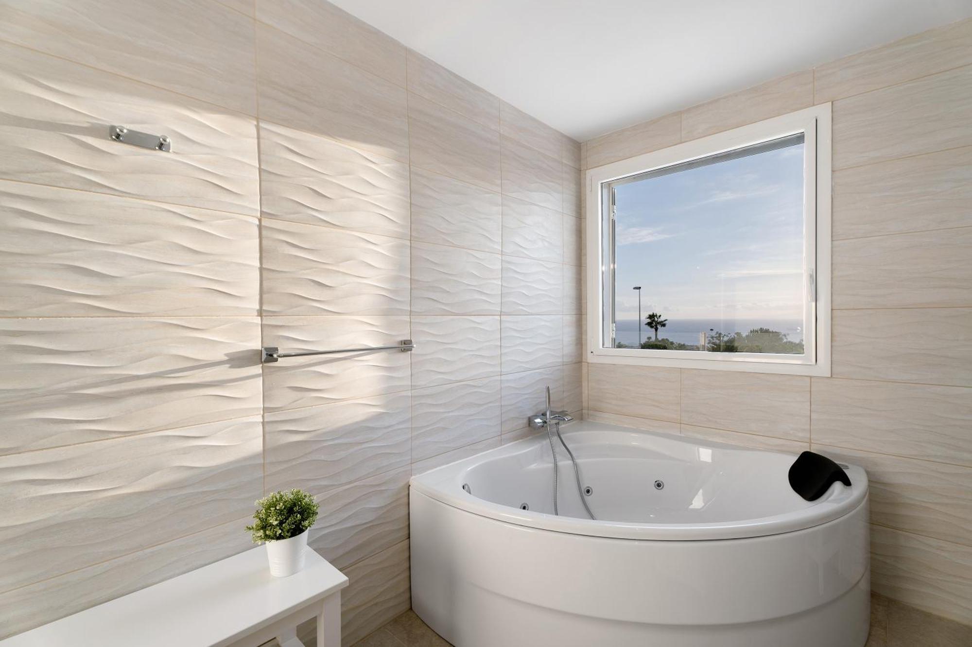 Espectacular Villa Aurora By Paramount Holidays Пуерто де Сантяго Екстериор снимка