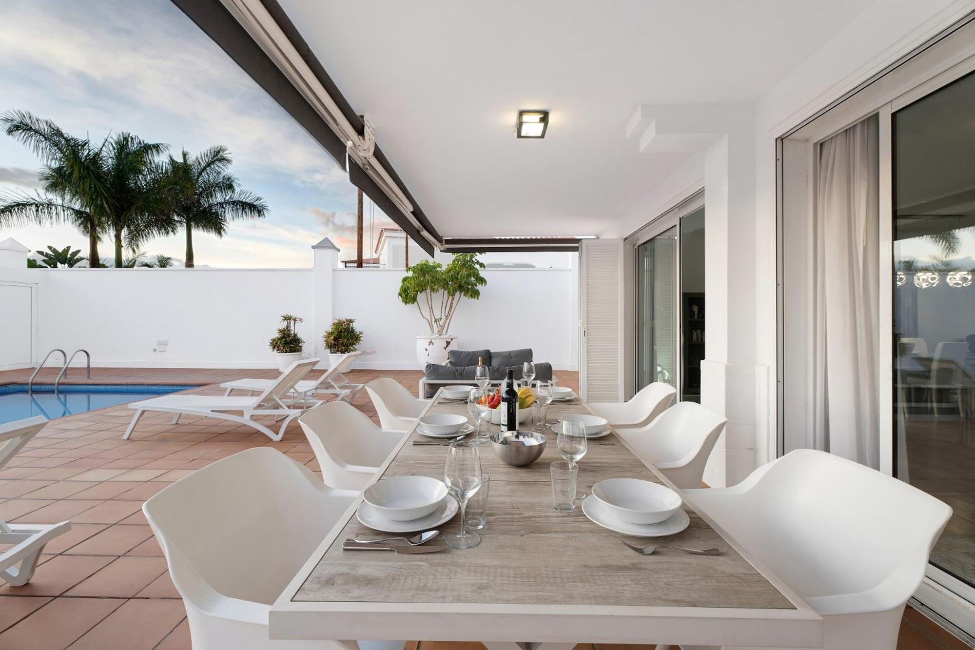 Espectacular Villa Aurora By Paramount Holidays Пуерто де Сантяго Екстериор снимка