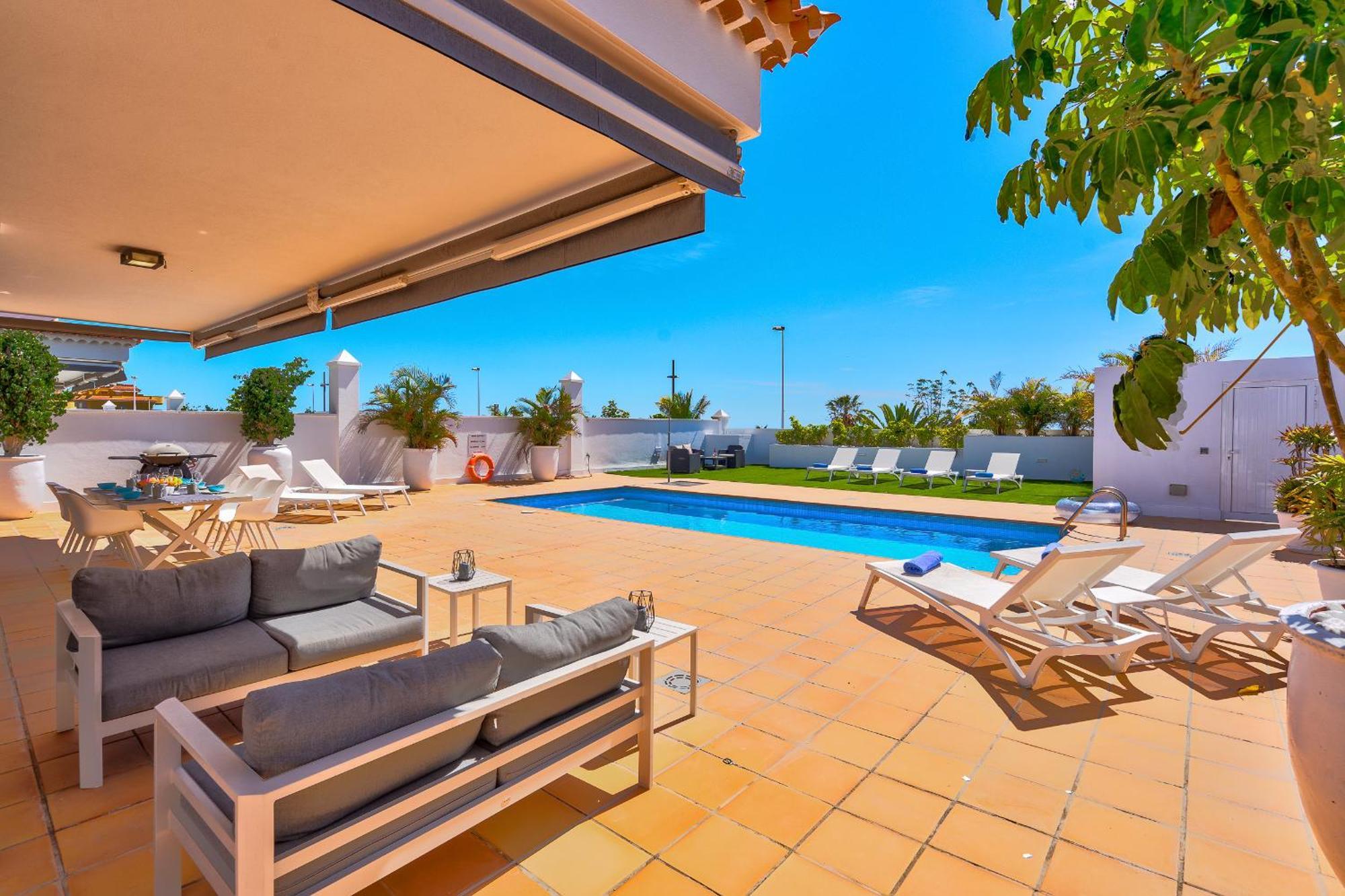 Espectacular Villa Aurora By Paramount Holidays Пуерто де Сантяго Екстериор снимка